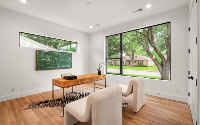 10524 Countess Drive, Dallas, TX 75229, 6 Bedrooms Bedrooms, ,7 BathroomsBathrooms,Residential,For Sale,10524 Countess Drive,20949311