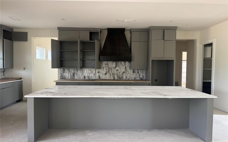 1037 Woodland Road, Weatherford, TX 76088, 3 Bedrooms Bedrooms, ,2 BathroomsBathrooms,Residential,For Sale,1037 Woodland Road,20949400