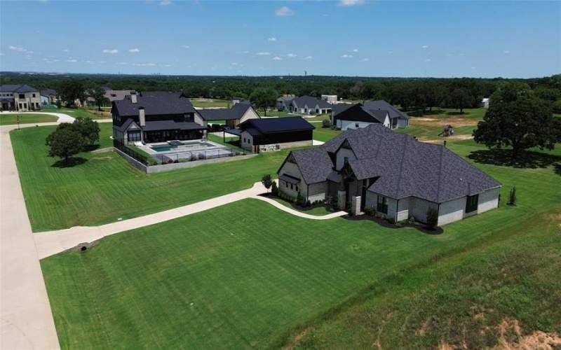 2700 veridian point Drive, Burleson, TX 76028, 4 Habitaciones Habitaciones , ,3 BañosBaños,Residential,En Venta,2700 veridian point Drive,20950385
