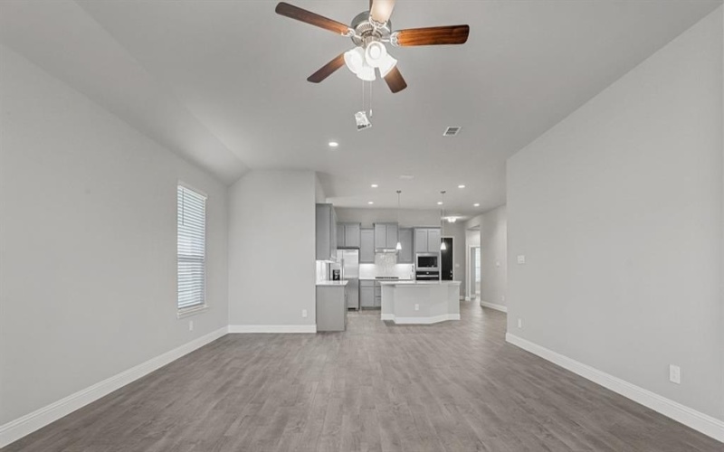 11229 ORCHARD Lane, Justin, TX 76247, 4 Habitaciones Habitaciones , ,2 BañosBaños,Residential,En Venta,11229 ORCHARD Lane,20951320