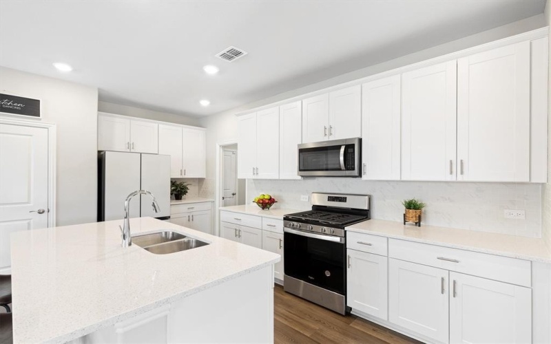 505 Cottagewood Drive, McKinney, TX 75071, 4 Habitaciones Habitaciones , ,2 BañosBaños,Residential,En Venta,505 Cottagewood Drive,20952044