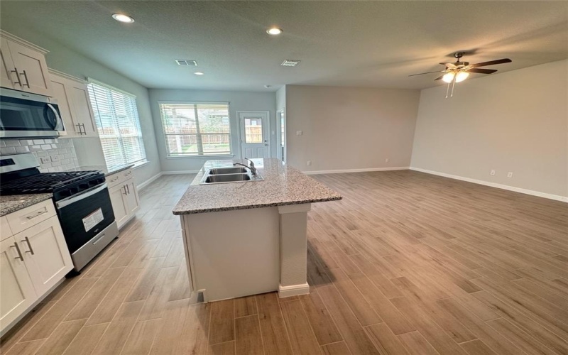 4300 Cornelia Street, Fort Worth, TX 76036, 4 Bedrooms Bedrooms, ,2 BathroomsBathrooms,Residential Lease,For Rent,4300 Cornelia Street,20952104