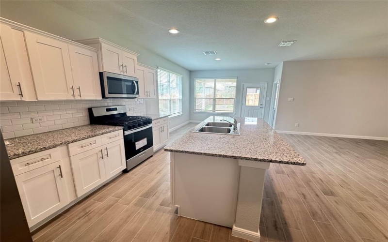 4300 Cornelia Street, Fort Worth, TX 76036, 4 Bedrooms Bedrooms, ,2 BathroomsBathrooms,Residential Lease,For Rent,4300 Cornelia Street,20952104
