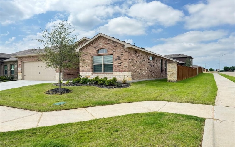 4300 Cornelia Street, Fort Worth, TX 76036, 4 Bedrooms Bedrooms, ,2 BathroomsBathrooms,Residential Lease,For Rent,4300 Cornelia Street,20952104