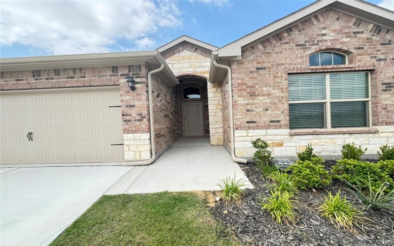 4300 Cornelia Street, Fort Worth, TX 76036, 4 Bedrooms Bedrooms, ,2 BathroomsBathrooms,Residential Lease,For Rent,4300 Cornelia Street,20952104