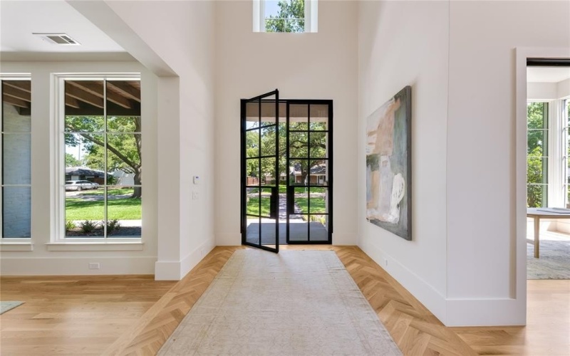 5852 Elderwood Drive, Dallas, TX 75230, 6 Habitaciones Habitaciones , ,7 BañosBaños,Residential,En Venta,5852 Elderwood Drive,20952117