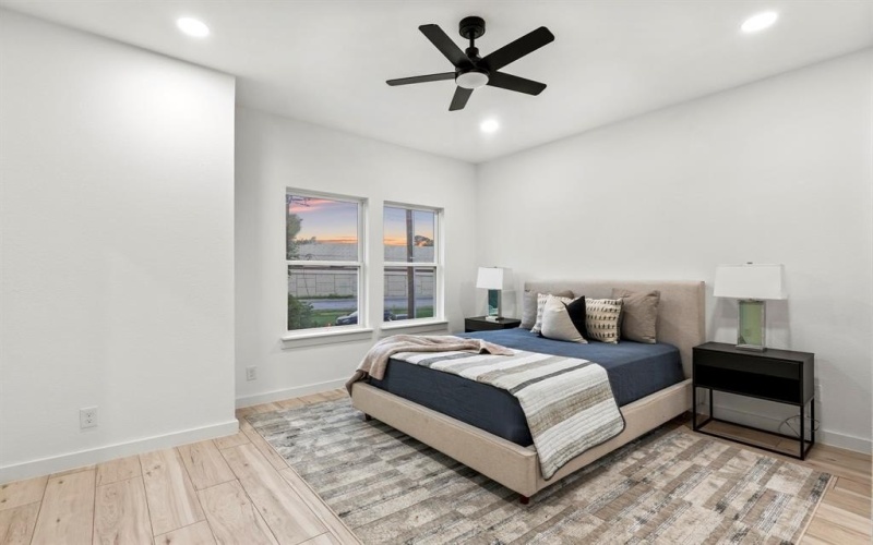 2230 Hooper Street, Dallas, TX 75215, 3 Bedrooms Bedrooms, ,2 BathroomsBathrooms,Residential,For Sale,2230 Hooper Street,20952191