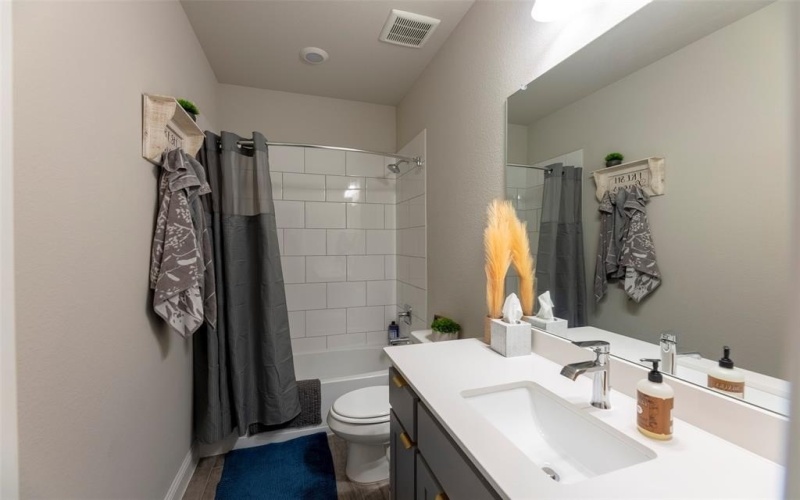 3036 Lionsgate Drive, Argyle, TX 76226, 5 Habitaciones Habitaciones , ,3 BañosBaños,Residential,En Venta,3036 Lionsgate Drive,20952234