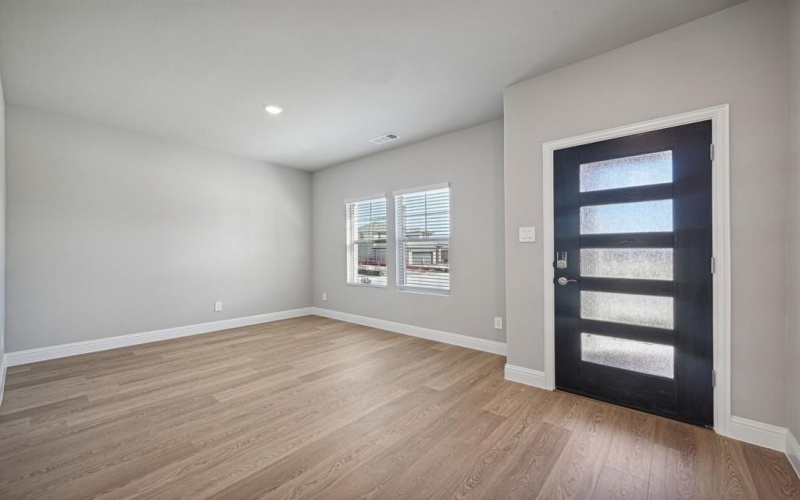 516 Stagg Street, McKinney, TX 75069, 4 Bedrooms Bedrooms, ,3 BathroomsBathrooms,Residential,For Sale,516 Stagg Street,20952251