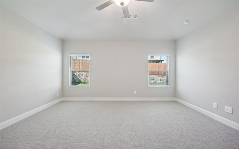 516 Stagg Street, McKinney, TX 75069, 4 Bedrooms Bedrooms, ,3 BathroomsBathrooms,Residential,For Sale,516 Stagg Street,20952251