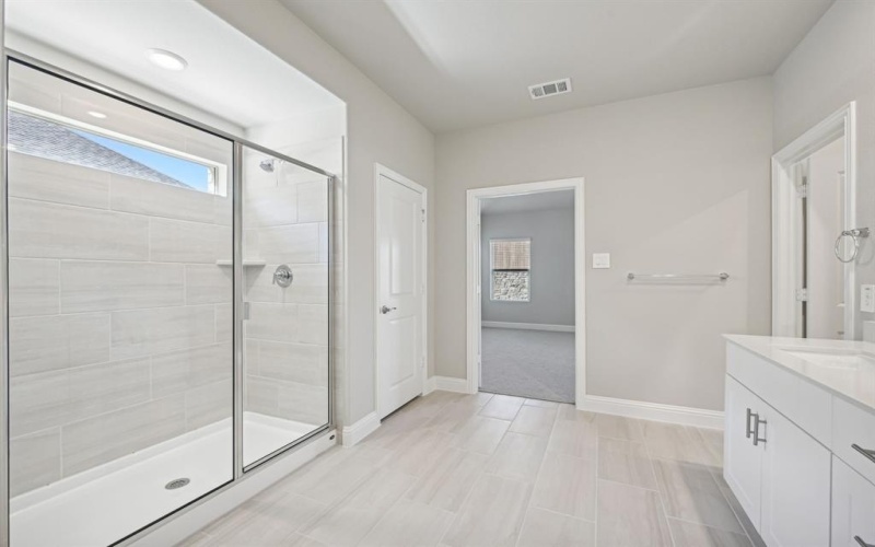 516 Stagg Street, McKinney, TX 75069, 4 Bedrooms Bedrooms, ,3 BathroomsBathrooms,Residential,For Sale,516 Stagg Street,20952251