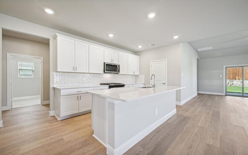 516 Stagg Street, McKinney, TX 75069, 4 Bedrooms Bedrooms, ,3 BathroomsBathrooms,Residential,For Sale,516 Stagg Street,20952251