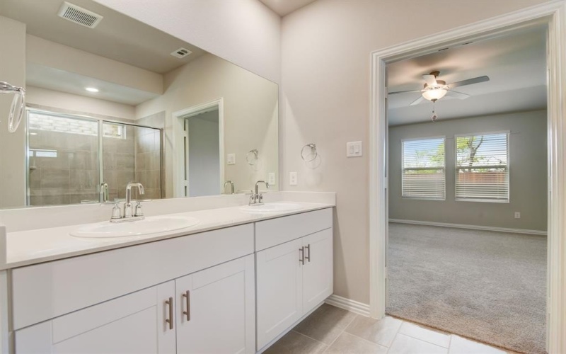 416 Stagg Street, McKinney, TX 75069, 4 Bedrooms Bedrooms, ,3 BathroomsBathrooms,Residential,For Sale,416 Stagg Street,20952261