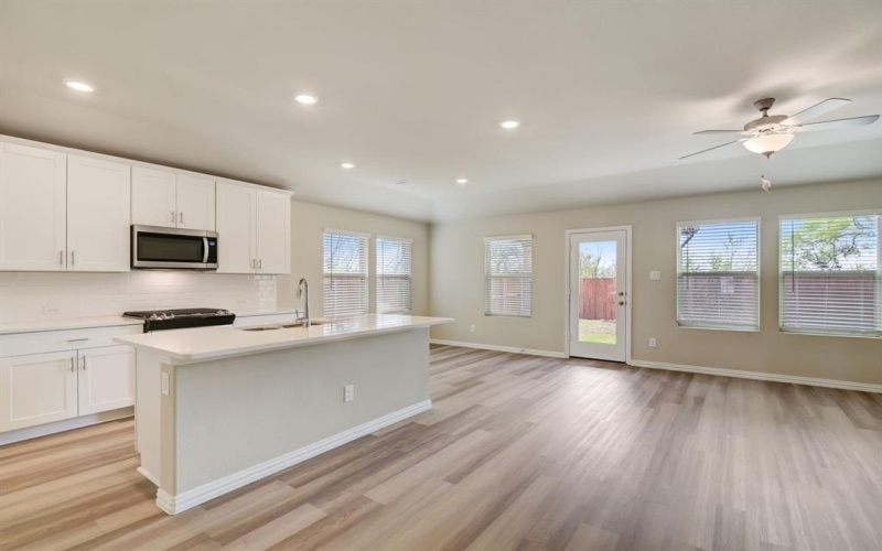 416 Stagg Street, McKinney, TX 75069, 4 Bedrooms Bedrooms, ,3 BathroomsBathrooms,Residential,For Sale,416 Stagg Street,20952261