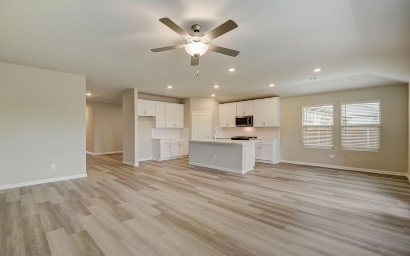 416 Stagg Street, McKinney, TX 75069, 4 Bedrooms Bedrooms, ,3 BathroomsBathrooms,Residential,For Sale,416 Stagg Street,20952261