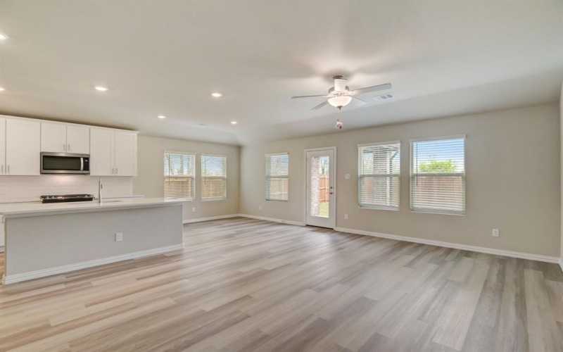 416 Stagg Street, McKinney, TX 75069, 4 Bedrooms Bedrooms, ,3 BathroomsBathrooms,Residential,For Sale,416 Stagg Street,20952261