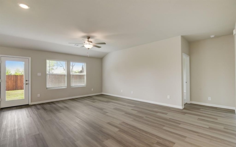 416 Stagg Street, McKinney, TX 75069, 4 Bedrooms Bedrooms, ,3 BathroomsBathrooms,Residential,For Sale,416 Stagg Street,20952261