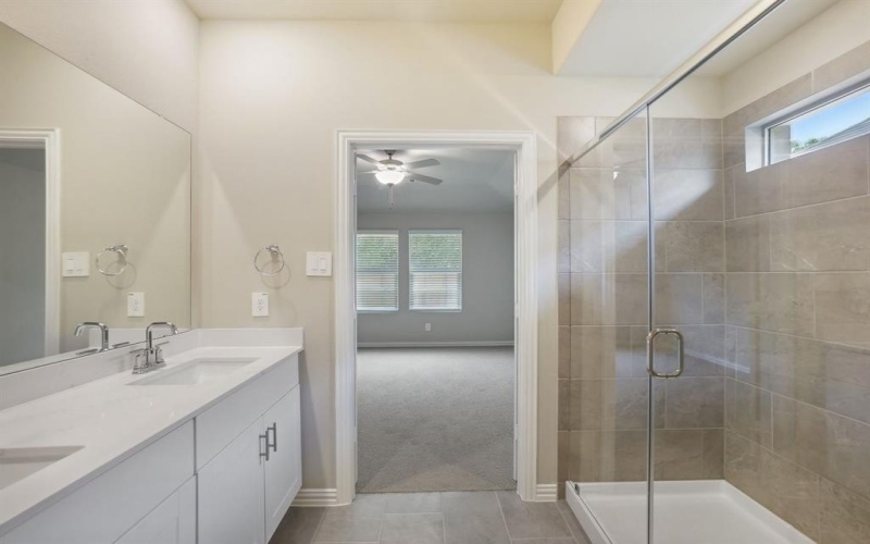 414 Stagg Street, McKinney, TX 75069, 4 Habitaciones Habitaciones , ,3 BañosBaños,Residential,En Venta,414 Stagg Street,20952265