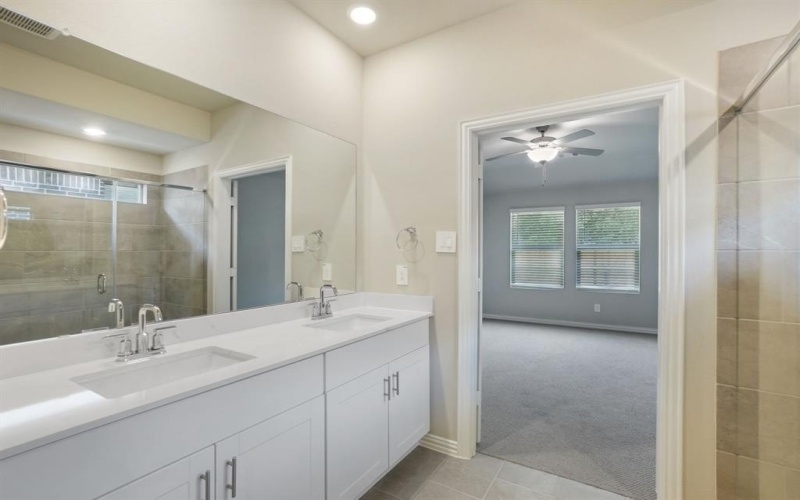 414 Stagg Street, McKinney, TX 75069, 4 Habitaciones Habitaciones , ,3 BañosBaños,Residential,En Venta,414 Stagg Street,20952265