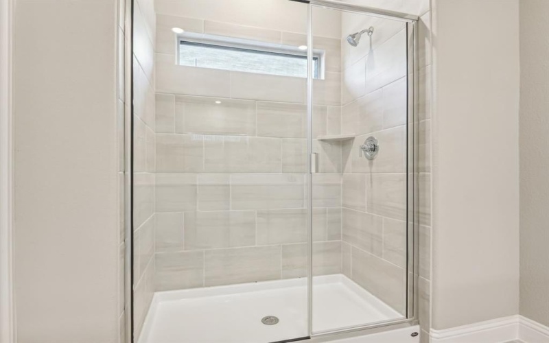 412 Stagg Street, McKinney, TX 75069, 5 Bedrooms Bedrooms, ,3 BathroomsBathrooms,Residential,For Sale,412 Stagg Street,20952267