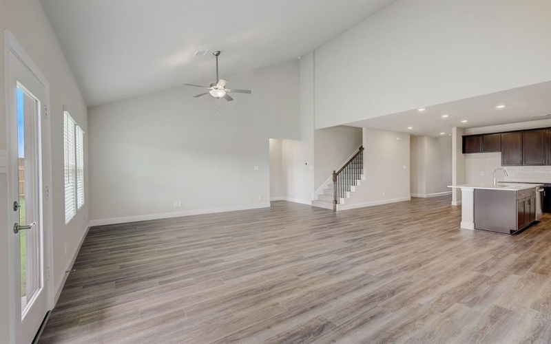 410 Stagg Street, McKinney, TX 75069, 5 Bedrooms Bedrooms, ,3 BathroomsBathrooms,Residential,For Sale,410 Stagg Street,20952268