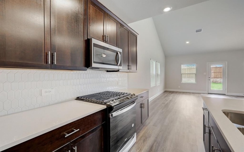 410 Stagg Street, McKinney, TX 75069, 5 Bedrooms Bedrooms, ,3 BathroomsBathrooms,Residential,For Sale,410 Stagg Street,20952268