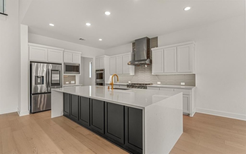 14085 Nicollet Drive, Frisco, TX 75033, 5 Bedrooms Bedrooms, ,6 BathroomsBathrooms,Residential,For Sale,14085 Nicollet Drive,20952313
