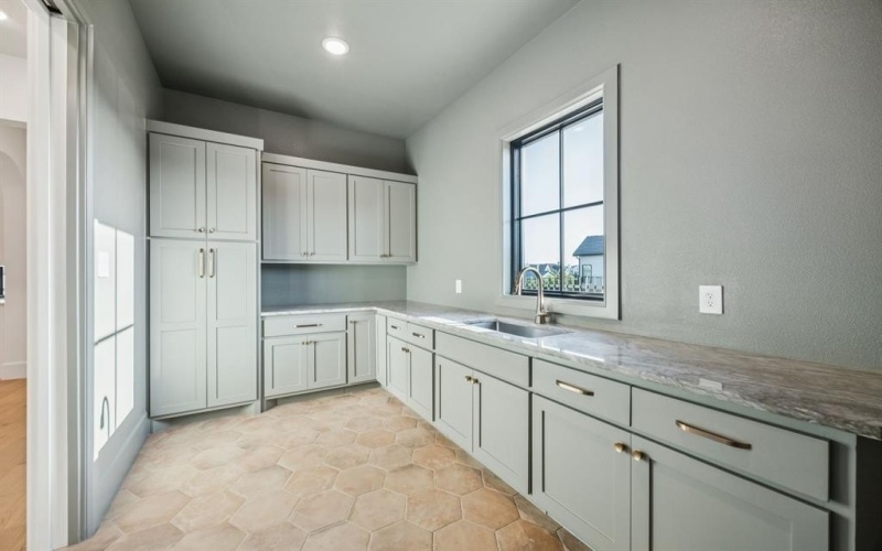 9629 Saint Michel Lane, Fort Worth, TX 76126, 4 Bedrooms Bedrooms, ,5 BathroomsBathrooms,Residential,For Sale,9629 Saint Michel Lane,20952508