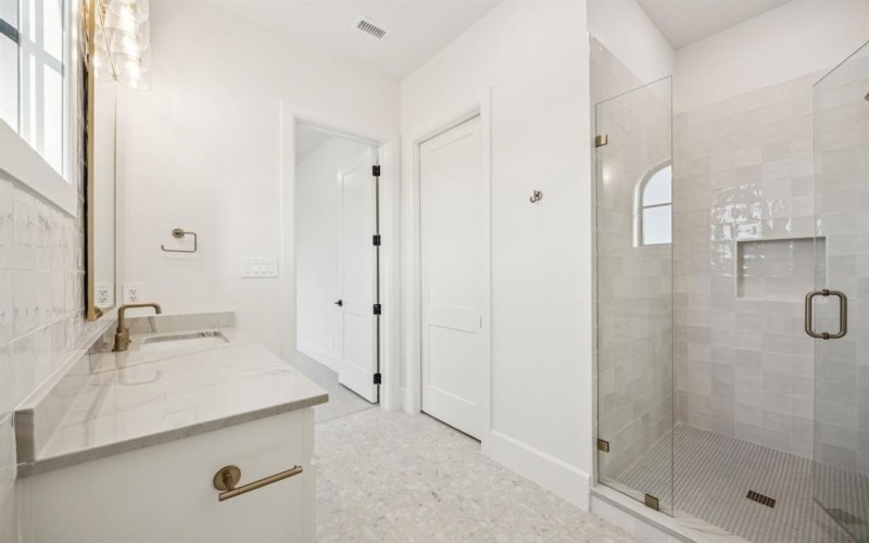 9629 Saint Michel Lane, Fort Worth, TX 76126, 4 Bedrooms Bedrooms, ,5 BathroomsBathrooms,Residential,For Sale,9629 Saint Michel Lane,20952508