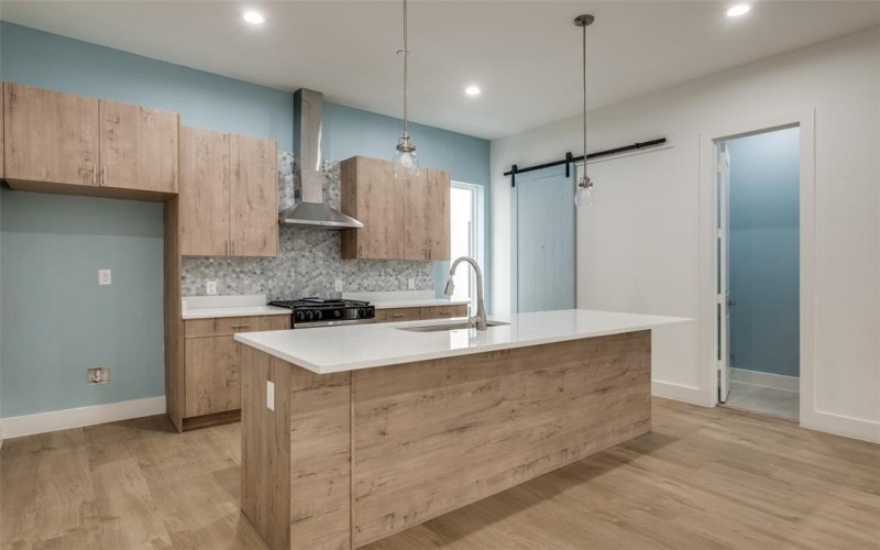 2015 N Prairie Avenue #107, Dallas, TX 75204, 2 Habitaciones Habitaciones , ,2 BañosBaños,Residential,En Venta,2015 N Prairie Avenue,20952552