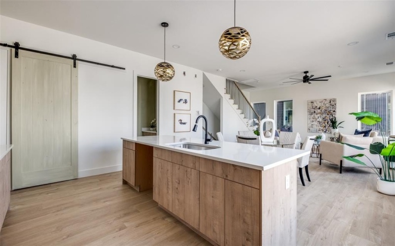 2015 N Prairie Avenue #107, Dallas, TX 75204, 2 Habitaciones Habitaciones , ,2 BañosBaños,Residential,En Venta,2015 N Prairie Avenue,20952552