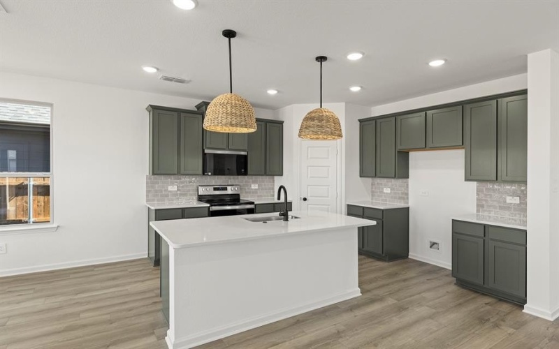 1628 Edgeway Drive, Aubrey, TX 76227, 3 Bedrooms Bedrooms, ,2 BathroomsBathrooms,Residential,For Sale,1628 Edgeway Drive,20952614