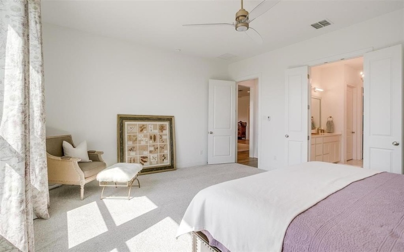 11008 Familia Real Drive, Benbrook, TX 76126, 3 Habitaciones Habitaciones , ,2 BañosBaños,Residential,En Venta,11008 Familia Real Drive,20952743