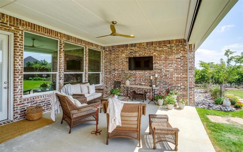 11008 Familia Real Drive, Benbrook, TX 76126, 3 Habitaciones Habitaciones , ,2 BañosBaños,Residential,En Venta,11008 Familia Real Drive,20952743