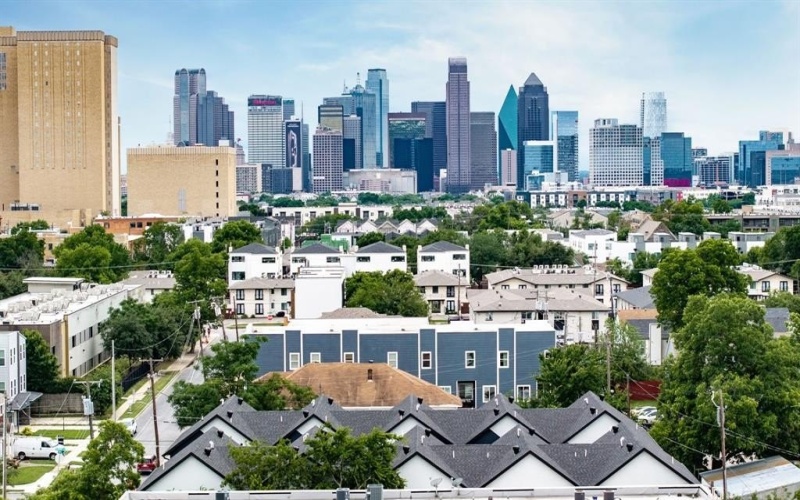 4707 Virginia Avenue #103, Dallas, TX 75204, 2 Habitaciones Habitaciones , ,3 BañosBaños,Residential,En Venta,4707 Virginia Avenue,20952758