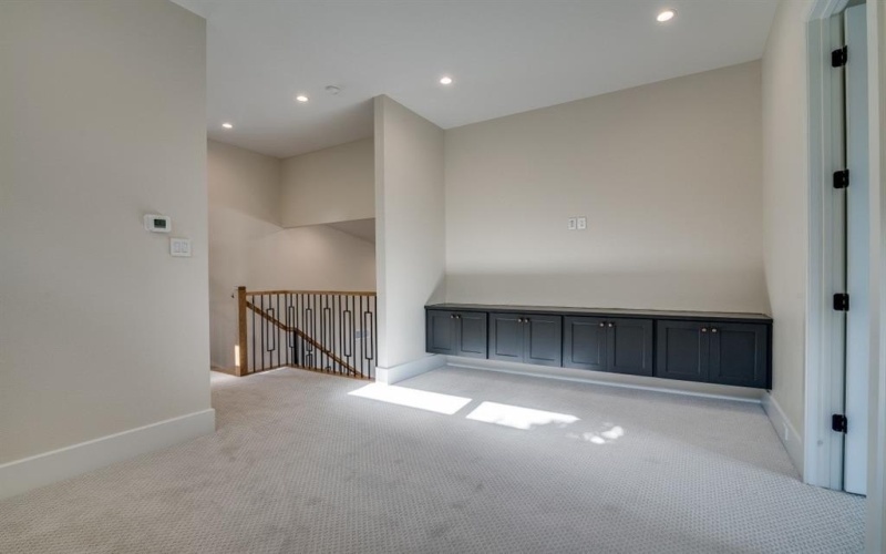 813 Firestone Lane, Richardson, TX 75080, 4 Bedrooms Bedrooms, ,3 BathroomsBathrooms,Residential,For Sale,813 Firestone Lane,20952779