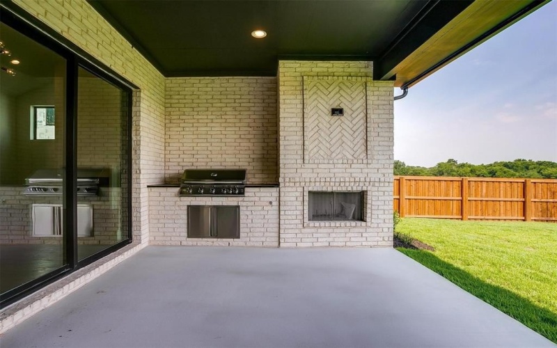 13229 Meadow Cross, Fort Worth, TX 76008, 4 Bedrooms Bedrooms, ,5 BathroomsBathrooms,Residential,For Sale,13229 Meadow Cross,20952801