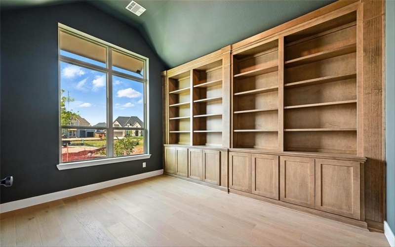 2311 Sarah Drive, Rockwall, TX 75087, 4 Bedrooms Bedrooms, ,5 BathroomsBathrooms,Residential,For Sale,2311 Sarah Drive,20953008