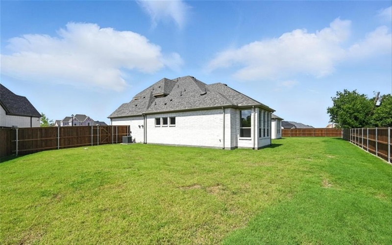 2311 Sarah Drive, Rockwall, TX 75087, 4 Bedrooms Bedrooms, ,5 BathroomsBathrooms,Residential,For Sale,2311 Sarah Drive,20953008