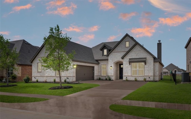 366 Paddle Boat Drive, Granbury, TX 76048, 3 Bedrooms Bedrooms, ,2 BathroomsBathrooms,Residential,For Sale,366 Paddle Boat Drive,20953127