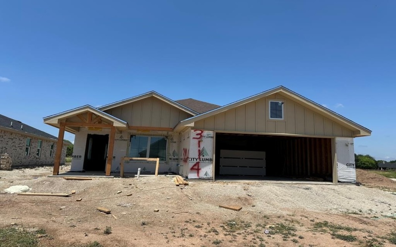 3114 Cedarhill Dr, San Angelo, TX 76904, 3 Bedrooms Bedrooms, ,2 BathroomsBathrooms,Residential,For Sale,3114 Cedarhill Dr,127651