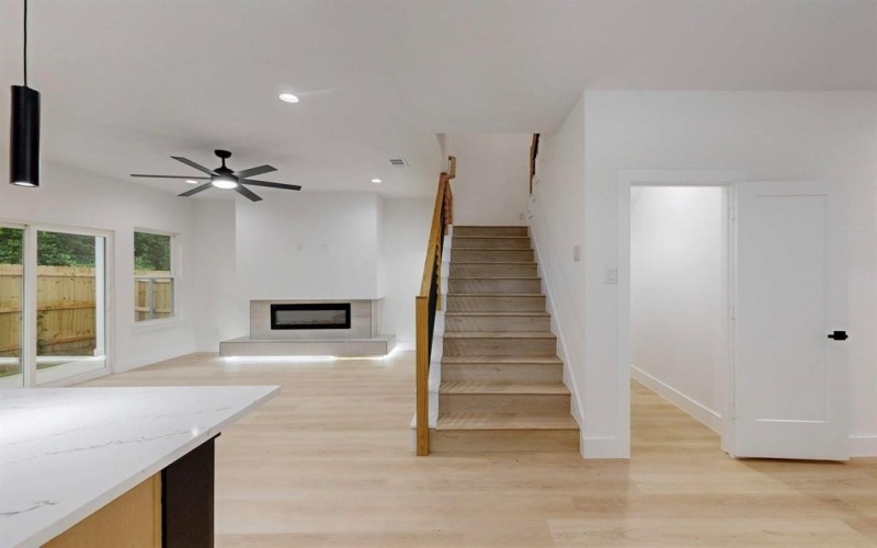4515 Wahoo Street, Dallas, TX 75210, 3 Bedrooms Bedrooms, ,2 BathroomsBathrooms,Residential,For Sale,4515 Wahoo Street,20953492