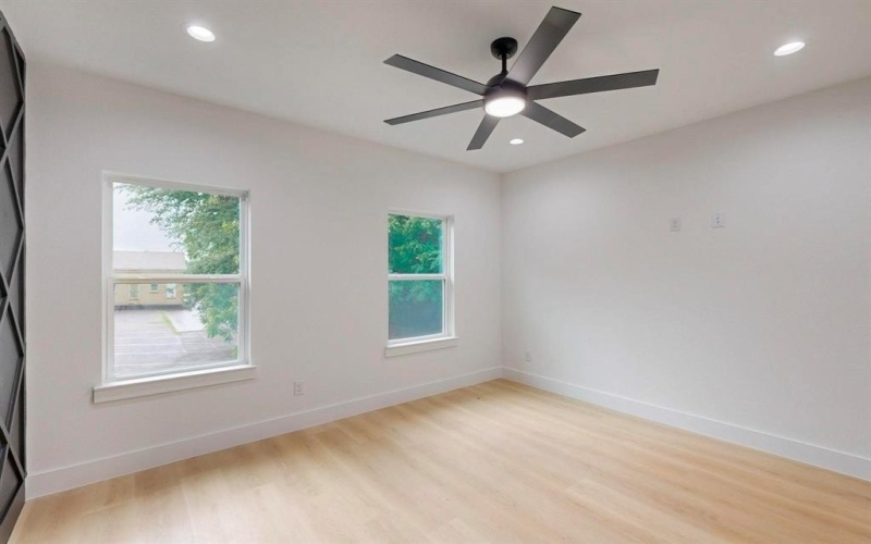 4515 Wahoo Street, Dallas, TX 75210, 3 Bedrooms Bedrooms, ,2 BathroomsBathrooms,Residential,For Sale,4515 Wahoo Street,20953492