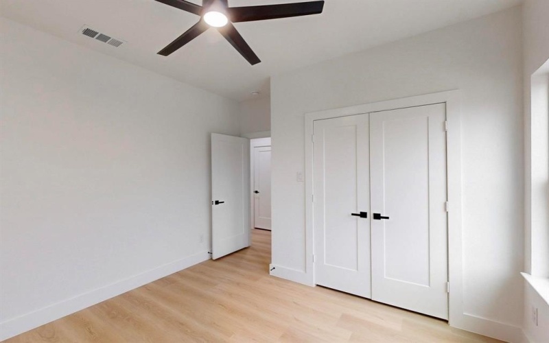 4515 Wahoo Street, Dallas, TX 75210, 3 Bedrooms Bedrooms, ,2 BathroomsBathrooms,Residential,For Sale,4515 Wahoo Street,20953492