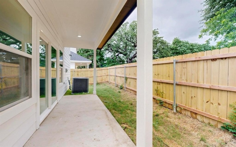 4515 Wahoo Street, Dallas, TX 75210, 3 Bedrooms Bedrooms, ,2 BathroomsBathrooms,Residential,For Sale,4515 Wahoo Street,20953492
