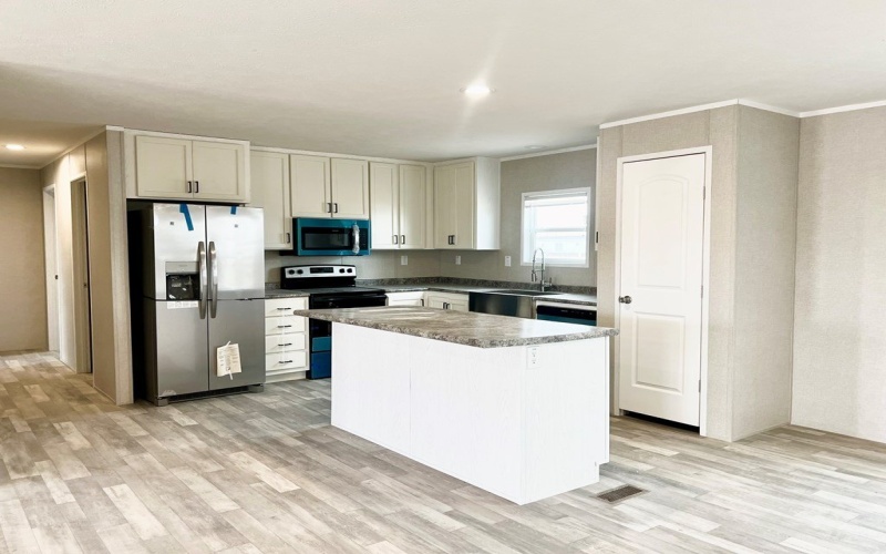 2361 Rain Ave, Stanton, TX 79782, 4 Bedrooms Bedrooms, ,2 BathroomsBathrooms,Residential,For Sale,2361 Rain Ave,50080787