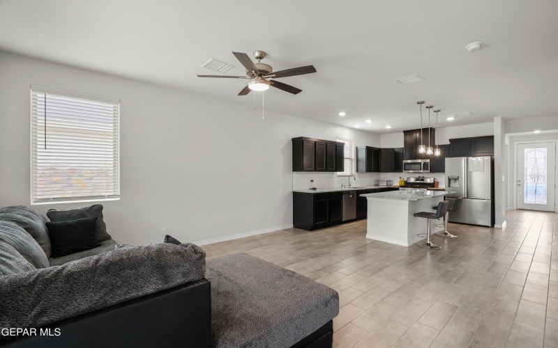 1669 Sam Dominguez, El Paso, TX 79928, 5 Bedrooms Bedrooms, ,2 BathroomsBathrooms,Residential,For Sale,1669 Sam Dominguez,923596