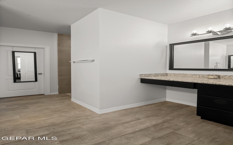 1669 Sam Dominguez, El Paso, TX 79928, 5 Bedrooms Bedrooms, ,2 BathroomsBathrooms,Residential,For Sale,1669 Sam Dominguez,923596