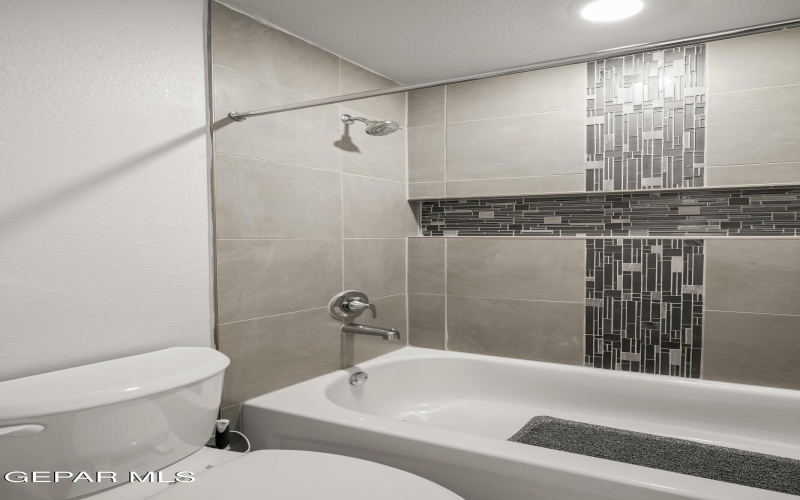 1669 Sam Dominguez, El Paso, TX 79928, 5 Bedrooms Bedrooms, ,2 BathroomsBathrooms,Residential,For Sale,1669 Sam Dominguez,923596