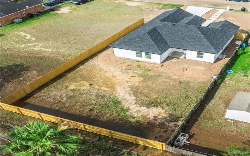 412 S Bowie Avenue, Elsa, TX 78538, 3 Habitaciones Habitaciones , ,2 BañosBaños,Residential,En Venta,412 S Bowie Avenue,472556